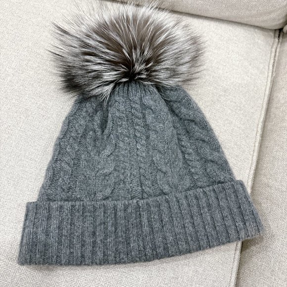 95% NEW MONCLER BEANIE HAT, WITH REAL FUR, WOOL MATERIAL - Picture 11 of 11